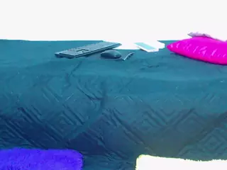 alejandrahottx1's Live Sex Cam Show