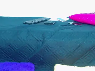 alejandrahottx1's Live Sex Cam Show