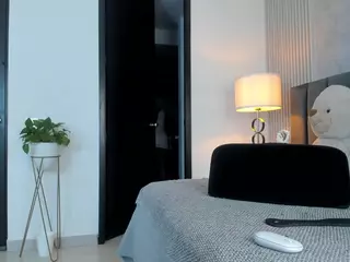 VIOLETA's Live Sex Cam Show