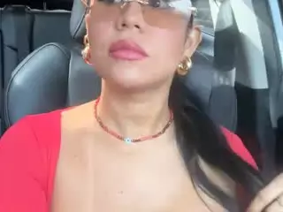 VIOLETA's Live Sex Cam Show