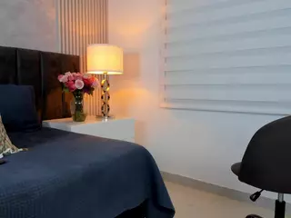VIOLETA's Live Sex Cam Show