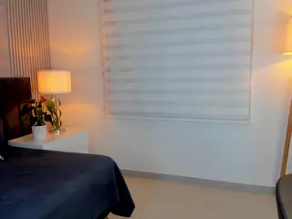 VIOLETA's Live Sex Cam Show