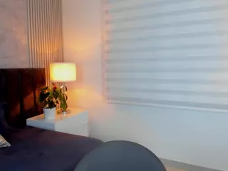 VIOLETA's Live Sex Cam Show
