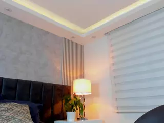 VIOLETA's Live Sex Cam Show