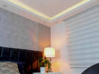 VIOLETA's Live Sex Cam Show