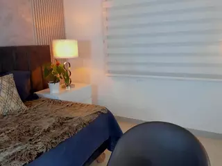VIOLETA's Live Sex Cam Show