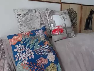squirtyeleanor's Live Sex Cam Show