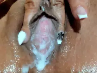 alice-sweet's Live Sex Cam Show