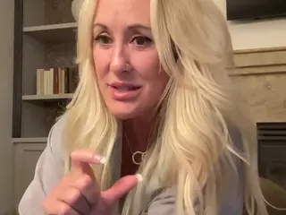 Brandi Love's Live Sex Cam Show