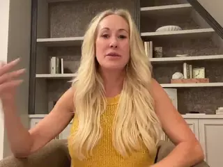 Brandi Love's Live Sex Cam Show