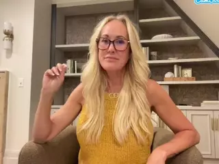 Brandi Love's Live Sex Cam Show