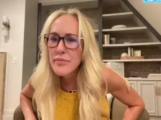 Brandi Love's Live Sex Cam Show