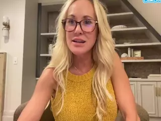 Brandi Love's Live Sex Cam Show
