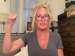 Brandi Love's Live Sex Cam Show