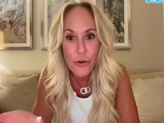 Brandi Love's Live Sex Cam Show