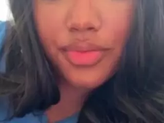 Nao's Live Sex Cam Show