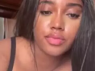 Nao's Live Sex Cam Show