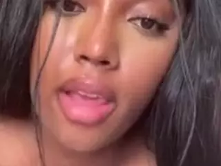 Nao's Live Sex Cam Show