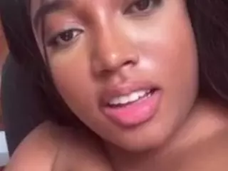 Nao's Live Sex Cam Show