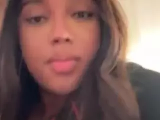 Nao's Live Sex Cam Show