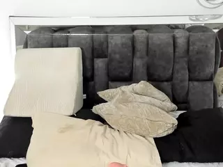 clarette's Live Sex Cam Show