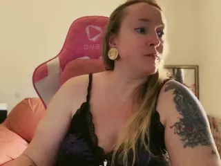 kisicaxx's Live Sex Cam Show