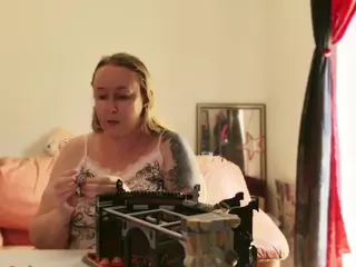 kisicaxx's Live Sex Cam Show
