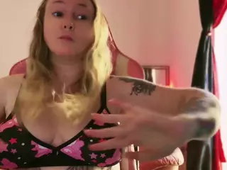 kisicaxx's Live Sex Cam Show