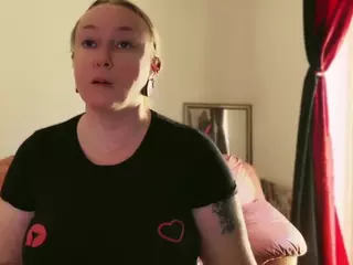 kisicaxx's Live Sex Cam Show