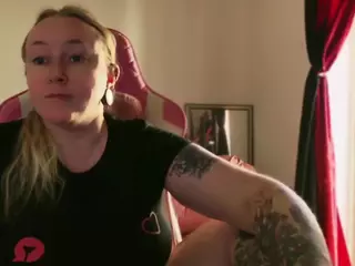 kisicaxx's Live Sex Cam Show