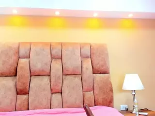 Mia Hot's Live Sex Cam Show