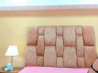 Mia Hot's Live Sex Cam Show