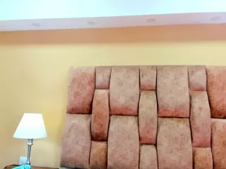 Mia Hot's Live Sex Cam Show