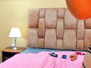 Mia Hot's Live Sex Cam Show