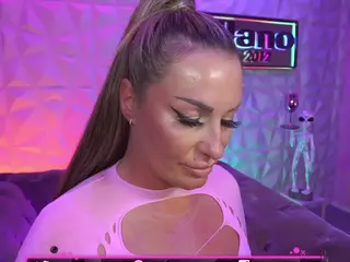 TamaraMilano's Live Sex Cam Show