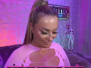TamaraMilano's Live Sex Cam Show