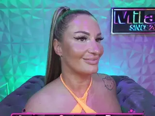 TamaraMilano's Live Sex Cam Show