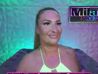 TamaraMilano's Live Sex Cam Show