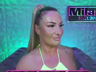TamaraMilano's Live Sex Cam Show