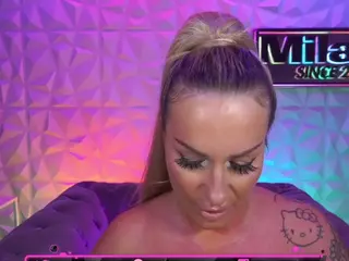 TamaraMilano's Live Sex Cam Show