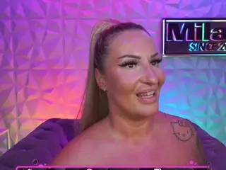 TamaraMilano's Live Sex Cam Show