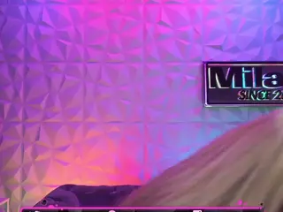 TamaraMilano's Live Sex Cam Show