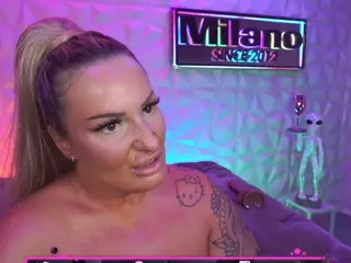 TamaraMilano's Live Sex Cam Show