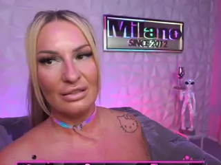 TamaraMilano's Live Sex Cam Show