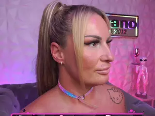 TamaraMilano's Live Sex Cam Show