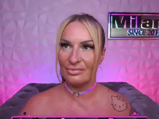 TamaraMilano's Live Sex Cam Show
