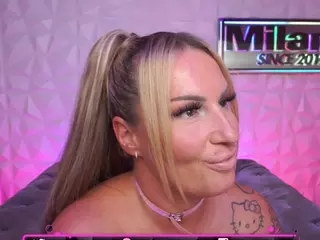 TamaraMilano's Live Sex Cam Show