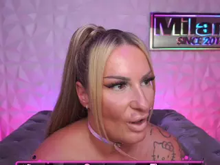 TamaraMilano's Live Sex Cam Show