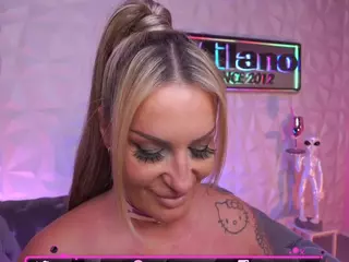 TamaraMilano's Live Sex Cam Show