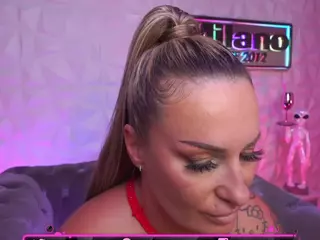TamaraMilano's Live Sex Cam Show